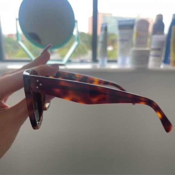 CELINE Tilda Oversized Tortoise Sunglasses - Picture 4 of 7